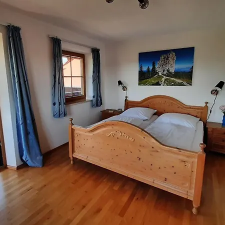 Loisenhof Apartment Gstadt am Chiemsee